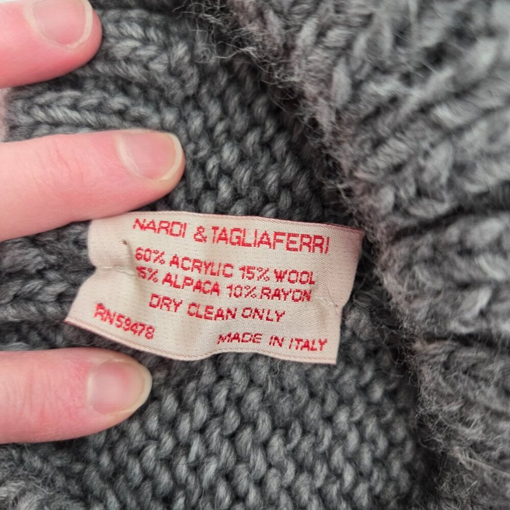 Nardi & Tagliaferri Italy Wool Alpaca Blend Pom-Pom Beanie - Picture 4 of 5